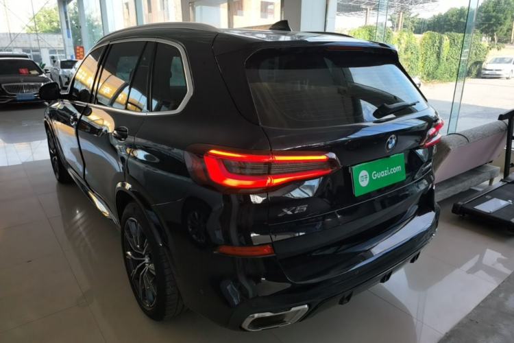 Used BMW X5 2022 Restyled xDrive 30Li Luxury Version M Sport Package Rear Left 45 Deg