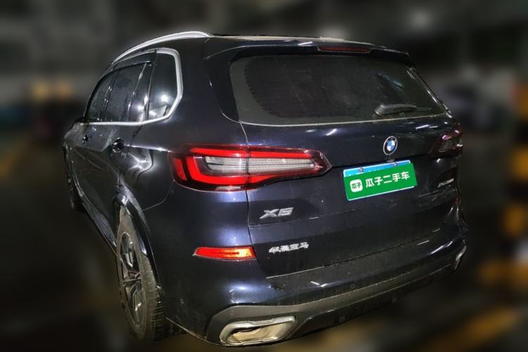 Used BMW X5 2022 Restyled xDrive 30Li Luxury Version M Sport Package Rear Left 45 Deg