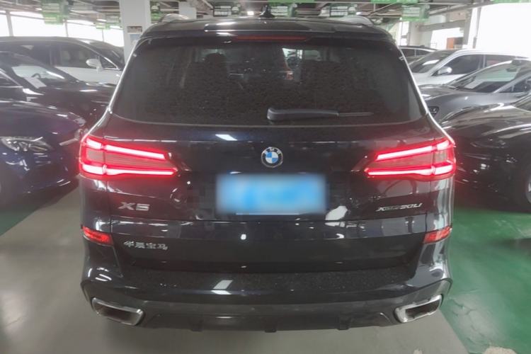 Used BMW X5 2022 xDrive 30Li Luxury M Sport Package Rear