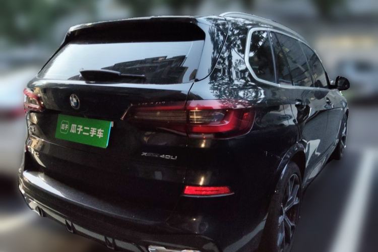 Used BMW X5 2022 xDrive 40Li M Sport Package Rear Right 45 Deg