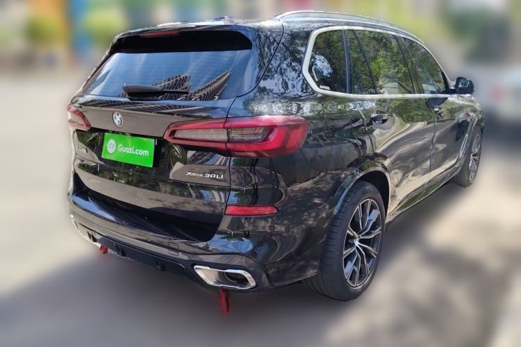 Used BMW X5 2022 Restyled xDrive 30Li M Sport Package Rear Right 45 Deg