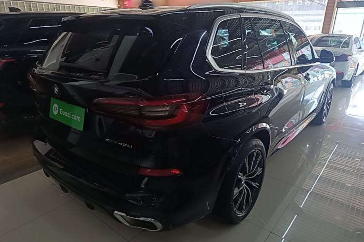 Used BMW X5 2022 Restyled xDrive 30Li M Sport Package Rear Right 45 Deg