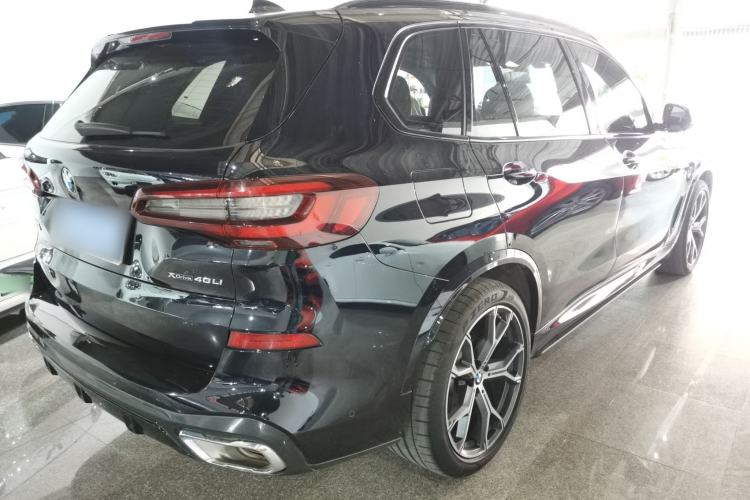 Used BMW X5 2022 Restyled xDrive 40Li M Sport Package Rear Right 45 Deg