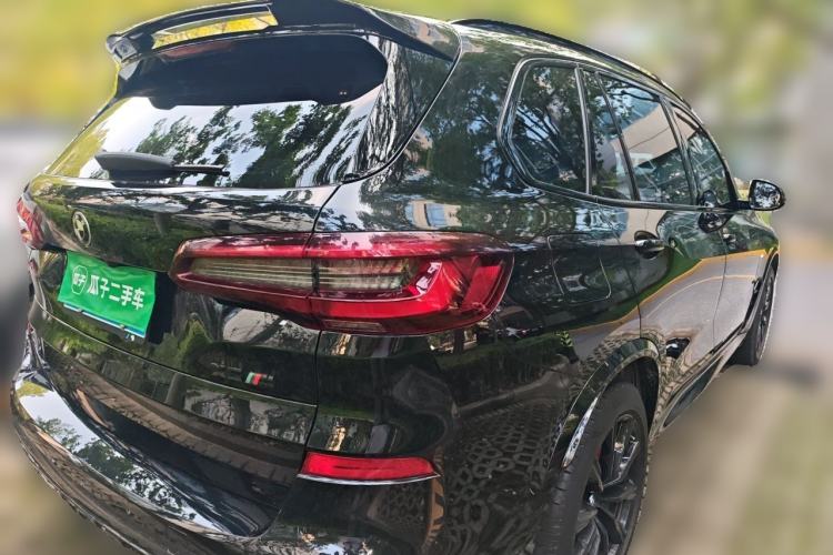 Used BMW X5 2022 Restyled xDrive 30Li Luxury Version M Sport Package Rear Right 45 Deg