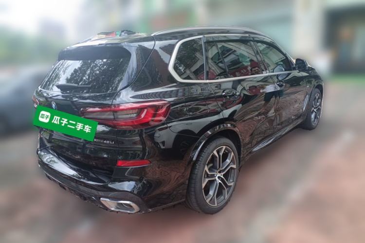 Used BMW X5 2022 xDrive 40Li Luxury Edition M Sport Package Rear Right 45 Deg