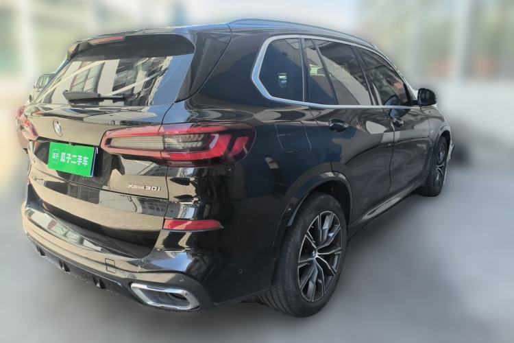 Used BMW X5 2022 xDrive30i M Sport Package Rear Right 45 Deg