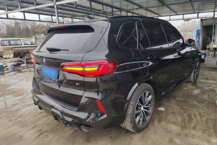 Used BMW X5 2022 Restyled xDrive 30Li Luxury Version M Sport Package Rear Right 45 Deg