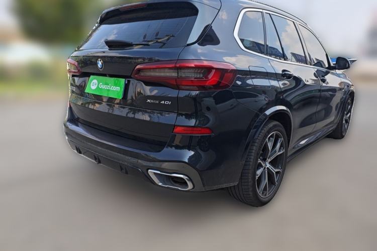Used BMW X5 2022 xDrive40i Luxury Edition M Sport Package Rear Right 45 Deg