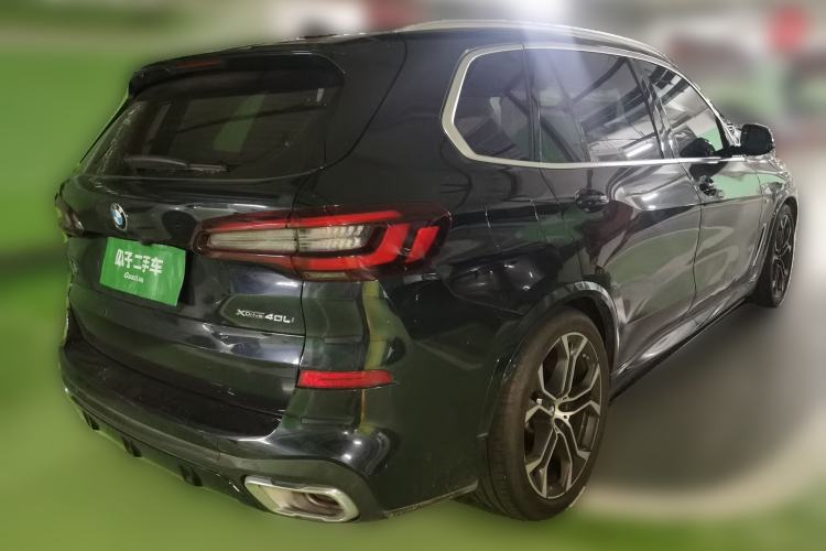 Used BMW X5 2022 xDrive 40Li Luxury Edition M Sport Package Rear Right 45 Deg