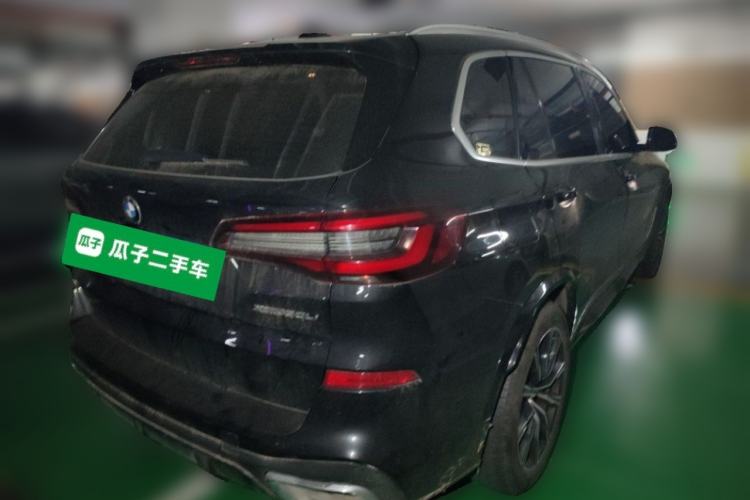 Used BMW X5 2022 Restyled xDrive 30Li Luxury Version M Sport Package Rear Right 45 Deg