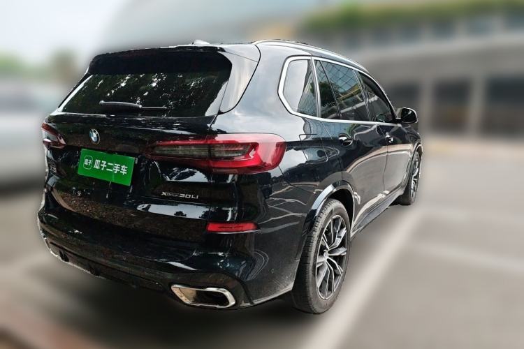 Used BMW X5 2022 Restyled xDrive 30Li Luxury Version M Sport Package Rear Right 45 Deg