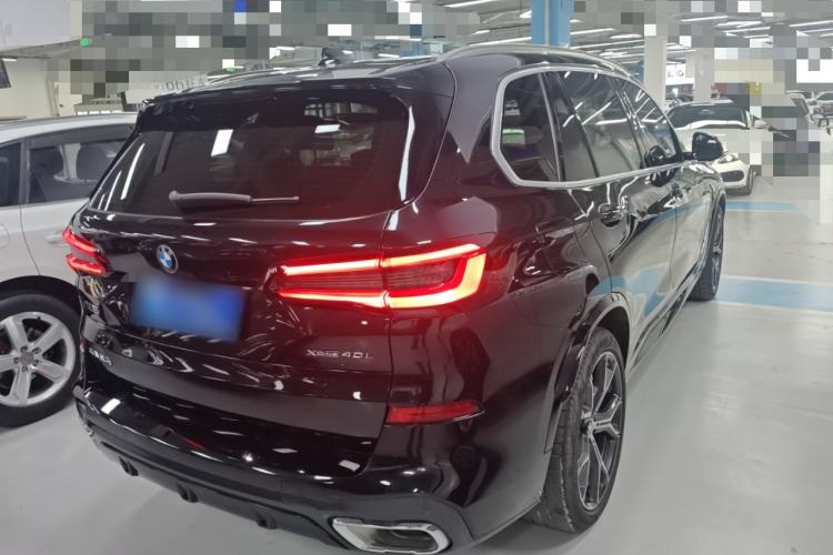 Used BMW X5 2022 Restyled xDrive 40Li M Sport Package Rear Right 45 Deg