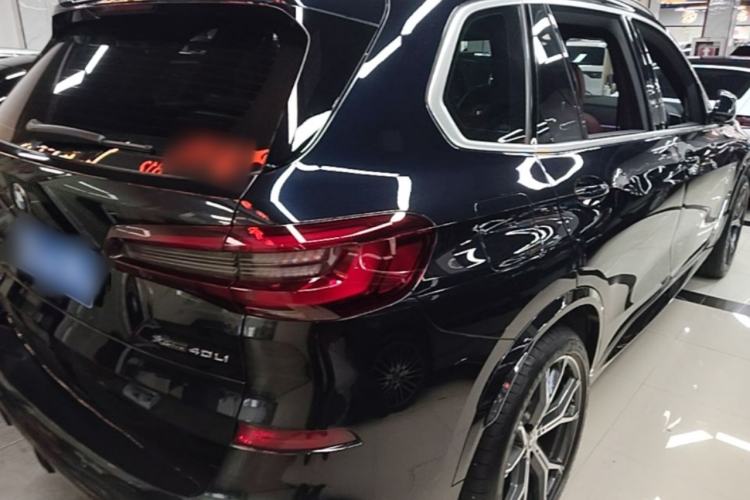 Used BMW X5 2022 Restyled xDrive 40Li M Sport Package Rear Right 45 Deg