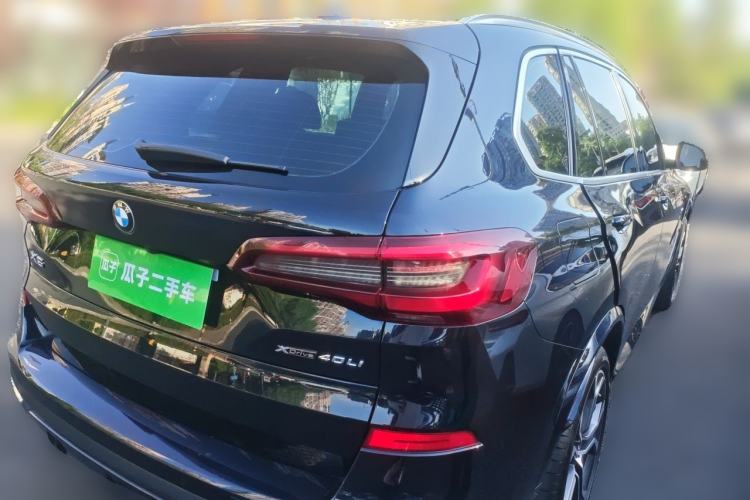 Used BMW X5 2022 xDrive 40Li Luxury Edition M Sport Package Rear Right 45 Deg