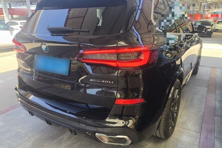 Used BMW X5 2022 xDrive 40Li M Sport Package Rear Right 45 Deg