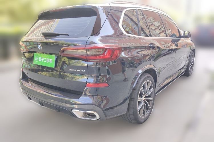 Used BMW X5 2022 xDrive 30Li M Sport Package Rear Right 45 Deg