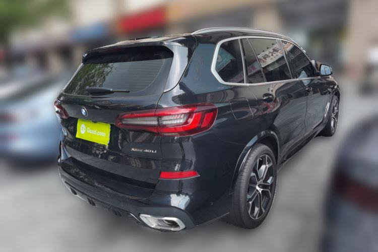 Used BMW X5 2022 xDrive 40Li Luxury Edition M Sport Package Rear Right 45 Deg