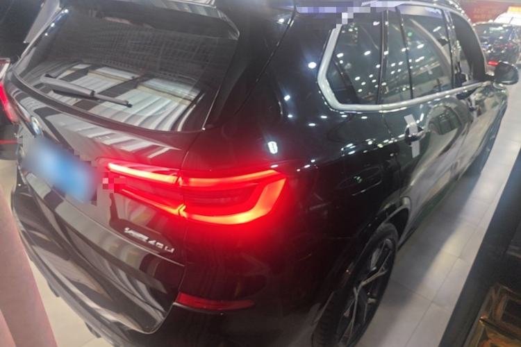 Used BMW X5 2022 Restyled xDrive 40Li M Sport Package Rear Right 45 Deg