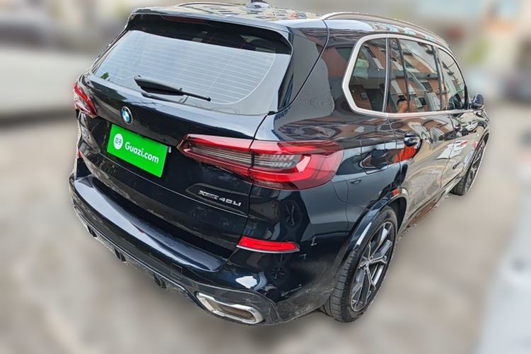 Used BMW X5 2022 xDrive 40Li M Sport Package Rear Right 45 Deg