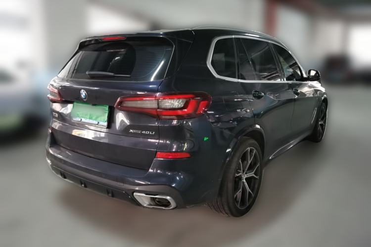 Used BMW X5 2022 Restyled xDrive 40Li M Sport Package Rear Right 45 Deg