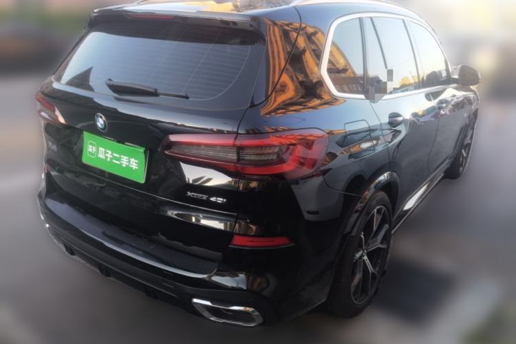 Used BMW X5 2022 xDrive40i Luxury Edition M Sport Package Rear Right 45 Deg