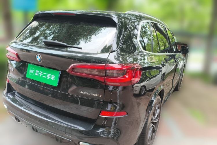 Used BMW X5 2022 Restyled xDrive 30Li Luxury Version M Sport Package Rear Right 45 Deg
