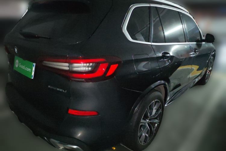 Used BMW X5 2022 Restyled xDrive 30Li Luxury Version M Sport Package Rear Right 45 Deg