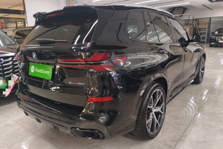Used BMW X5 2022 xDrive40i Luxury Edition M Sport Package Rear Right 45 Deg