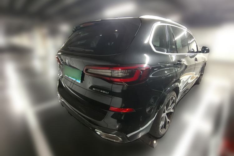Used BMW X5 2022 Restyled xDrive 40Li M Sport Package Rear Right 45 Deg