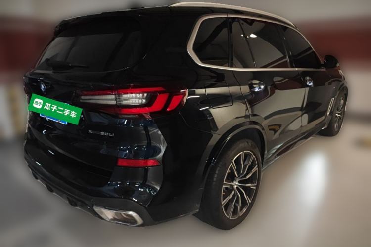 Used BMW X5 2022 Restyled xDrive 30Li Luxury Version M Sport Package Rear Right 45 Deg