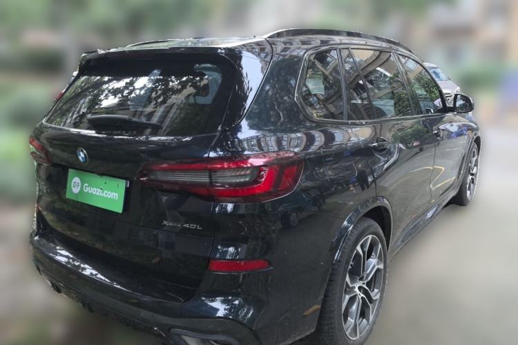 Used BMW X5 2022 Restyled xDrive 40Li Luxury Edition M Sport Package Rear Right 45 Deg