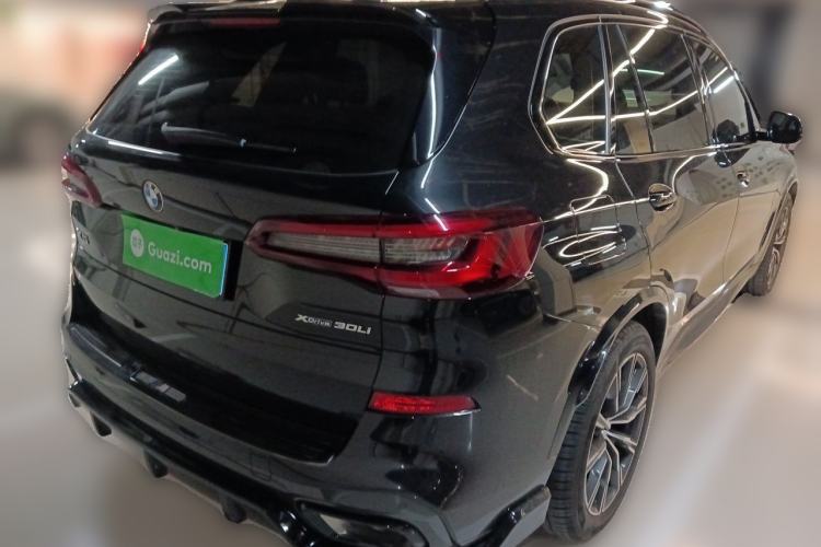 Used BMW X5 2022 Restyled xDrive 30Li Luxury Version M Sport Package Rear Right 45 Deg