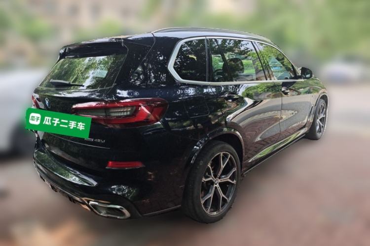 Used BMW X5 2022 Restyled xDrive 40Li M Sport Package Rear Right 45 Deg