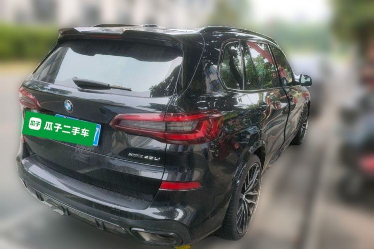 Used BMW X5 2022 xDrive 40Li M Sport Package Rear Right 45 Deg