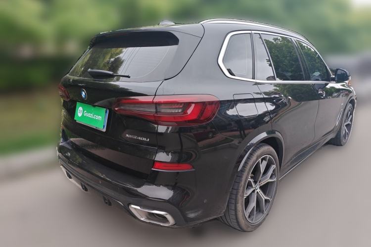 Used BMW X5 2022 Restyled xDrive 40Li M Sport Package Rear Right 45 Deg