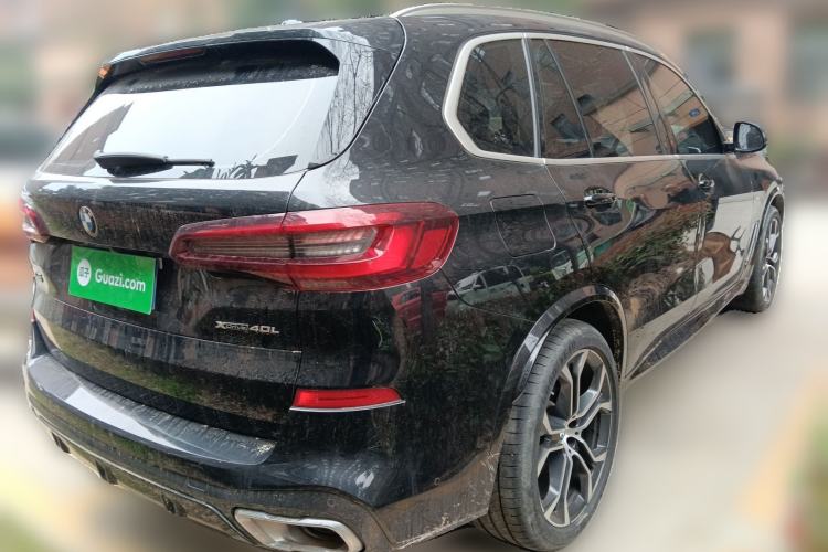 Used BMW X5 2022 Restyled xDrive 40Li Luxury Edition M Sport Package Rear Right 45 Deg