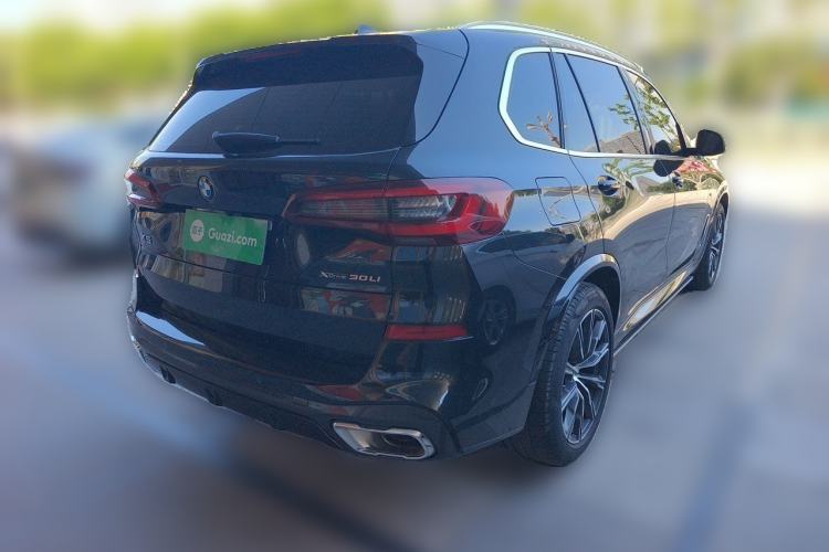 Used BMW X5 2022 Restyled xDrive 30Li Luxury Version M Sport Package Rear Right 45 Deg