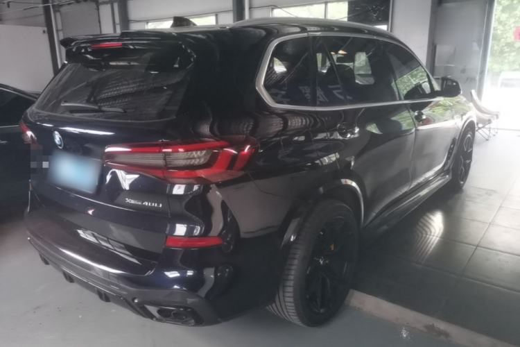 Used BMW X5 2022 Restyled xDrive 30Li Luxury Version M Sport Package Rear Right 45 Deg