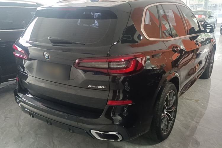 Used BMW X5 2022 xDrive30i M Sport Package Rear Right 45 Deg