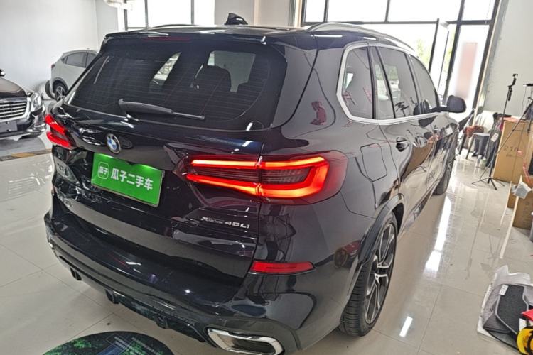 Used BMW X5 2022 xDrive 40Li Luxury Edition M Sport Package Rear Right 45 Deg