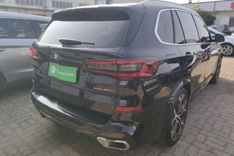 Used BMW X5 2022 xDrive 40Li Luxury Edition M Sport Package Rear Right 45 Deg