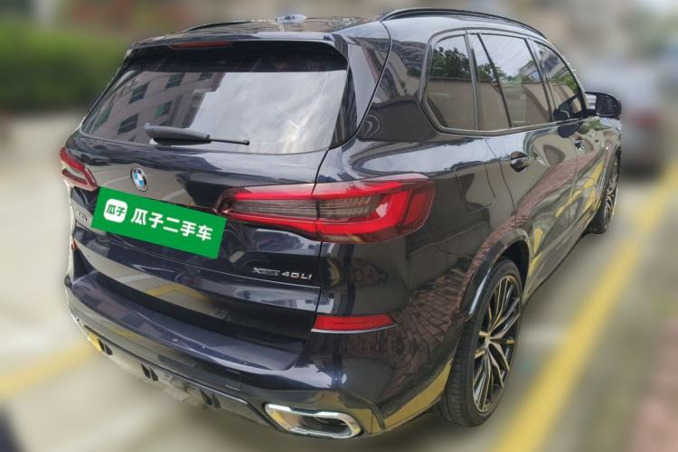 Used BMW X5 2022 xDrive 40Li M Sport Package Rear Right 45 Deg