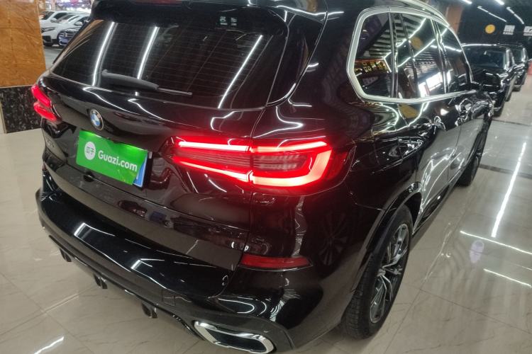 Used BMW X5 2022 xDrive30i M Sport Package Rear Right 45 Deg