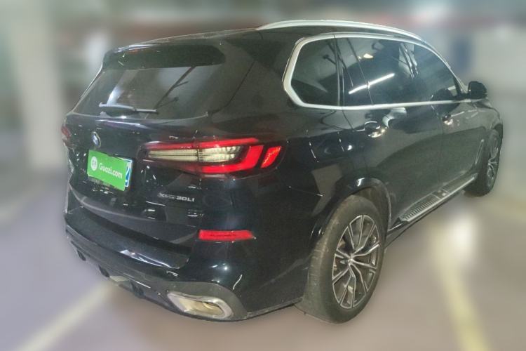 Used BMW X5 2022 Restyled xDrive 30Li Luxury Version M Sport Package Rear Right 45 Deg