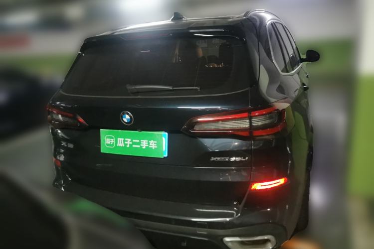 Used BMW X5 2022 xDrive 30Li Luxury M Sport Package Rear