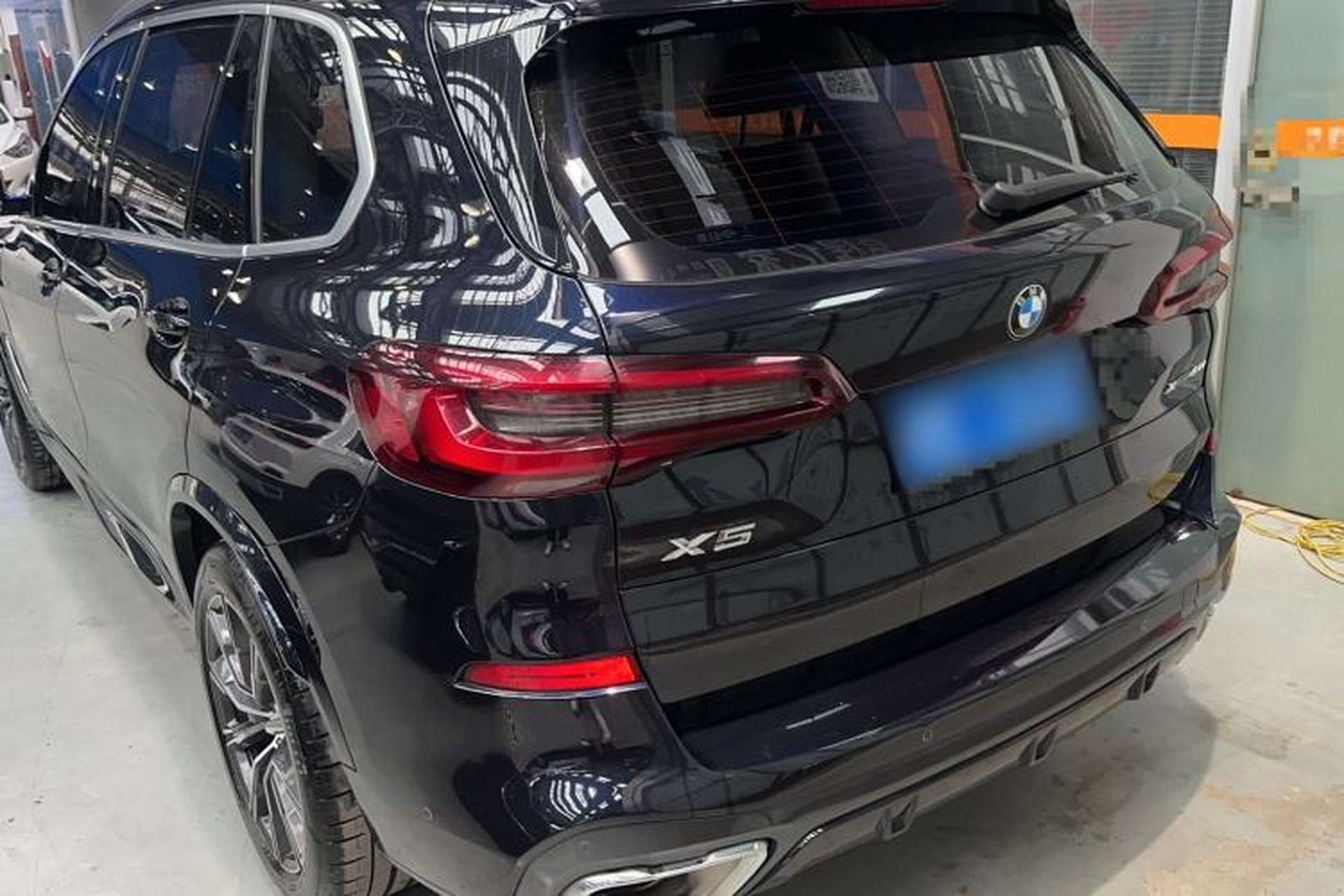 Used BMW X5 2022 Restyled xDrive 30Li Luxury Version M Sport Package Rear