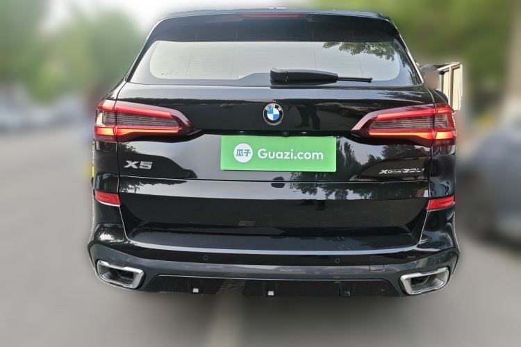 Used BMW X5 2022 xDrive 30Li Luxury M Sport Package Rear