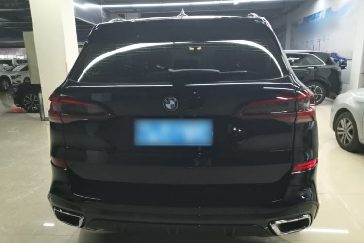 Used BMW X5 2022 Restyled xDrive 30Li Luxury Version M Sport Package Rear