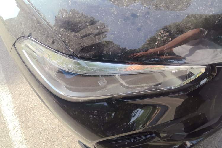 Used BMW X5 2022 Restyled xDrive 30Li Luxury Version M Sport Package Right Front Headlight