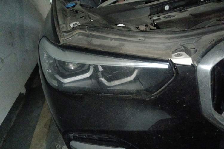 Used BMW X5 2022 Restyled xDrive 30Li M Sport Package Right Front Headlight